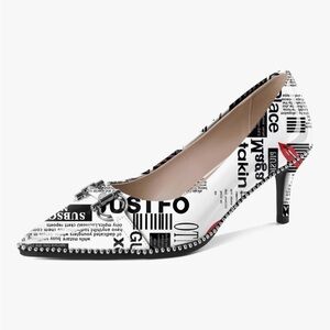 Newspaper print pump. Size 7.5